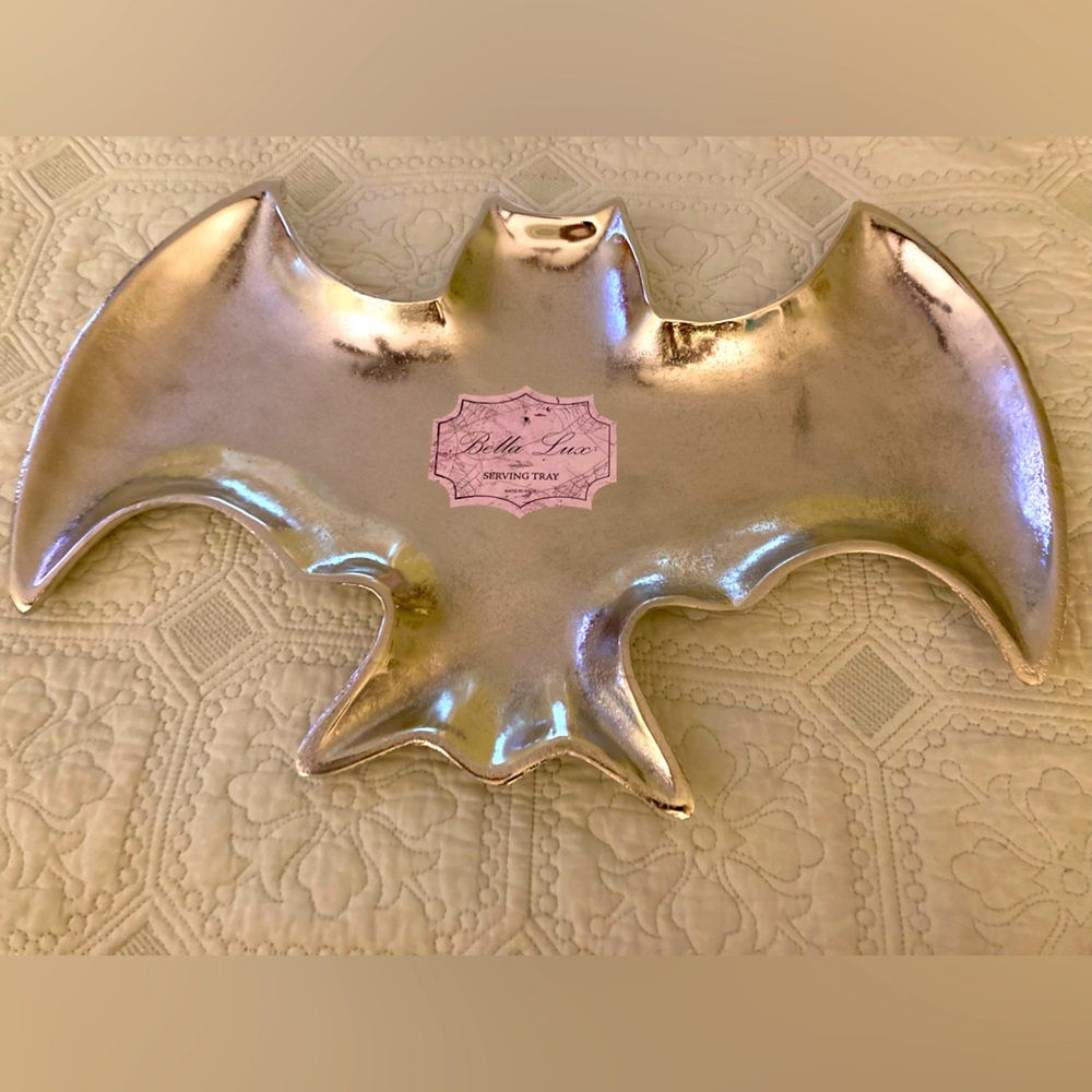 Go Batty! New Halloween BAT DECORATIVE SERVING TRAY Solid Great Decoration